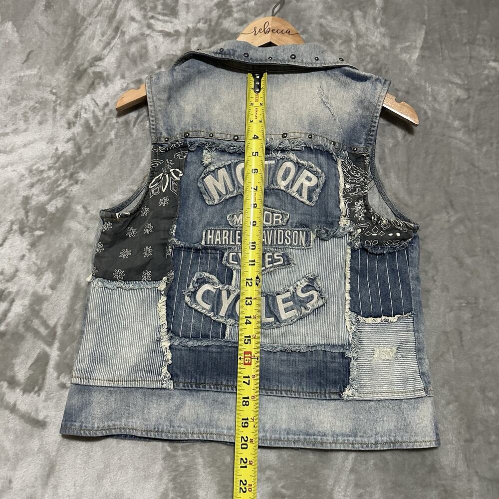 Harley Davidson Womens Denim Patchwork Full Zip Vest Sz M Blue Embroidered Biker - Picture 8 of 8